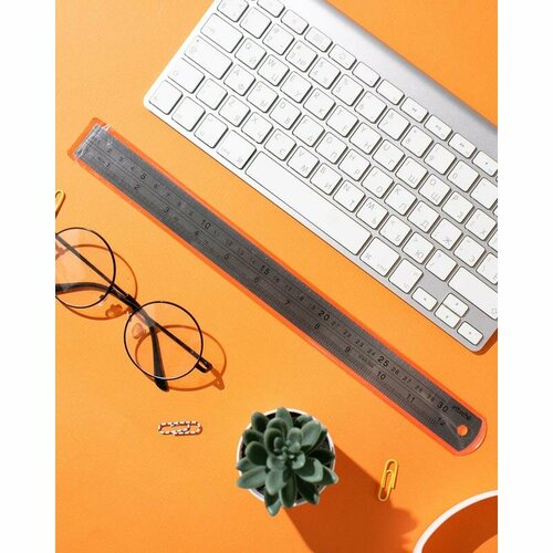 Линейка 30 см Attache металлическая серебристая 95₽