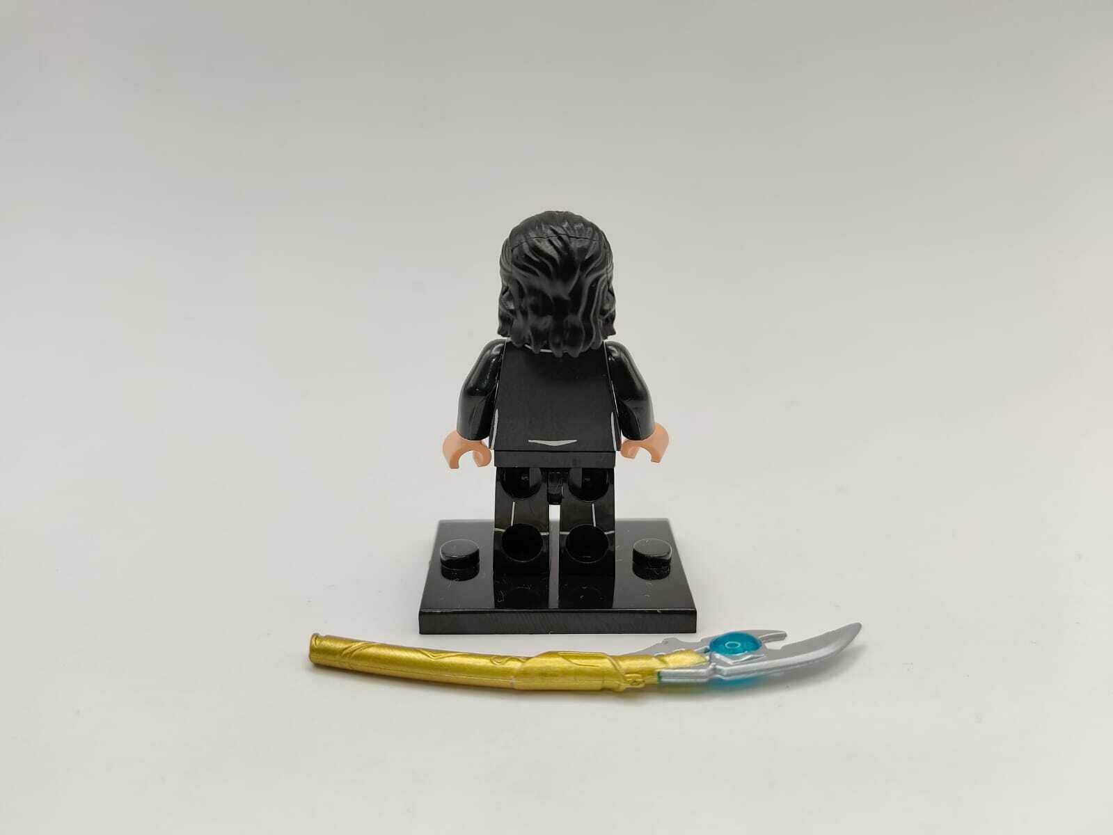 Минифигурка "Локи", фигурка бога хитрости, обмана и коварства из вселенной Marvel — фото 1