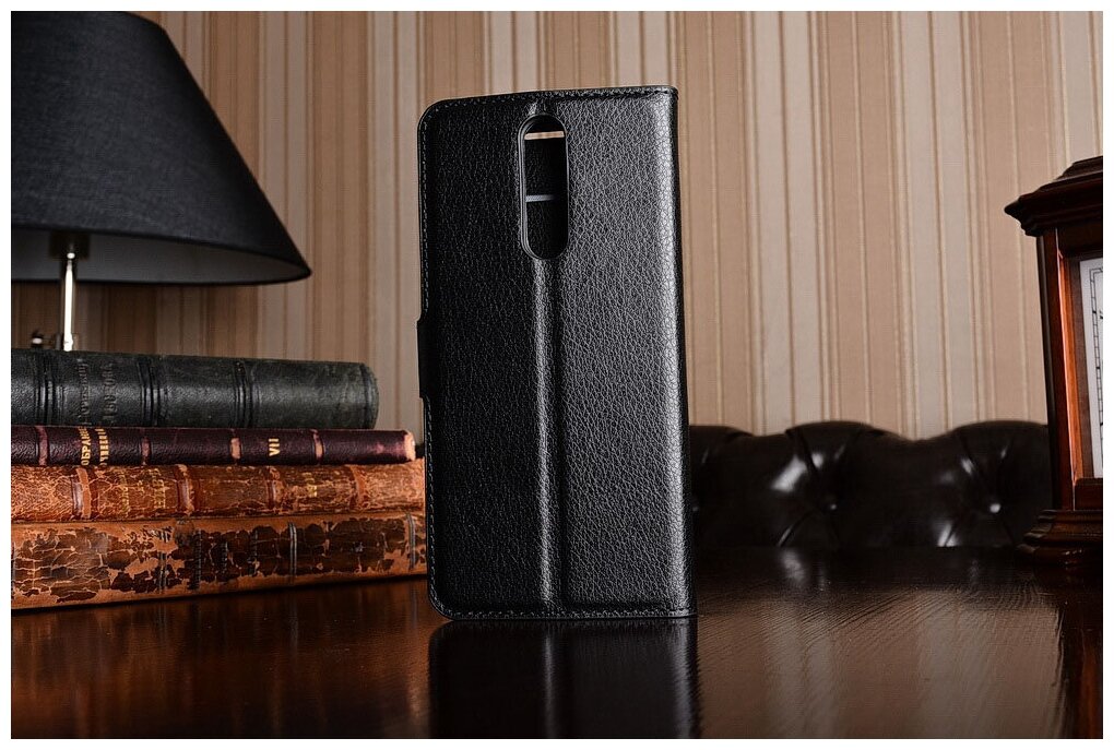 Чехол-книжка MyPads для Nokia 8 с мульти-подставкой застёжкой и визитницей черный