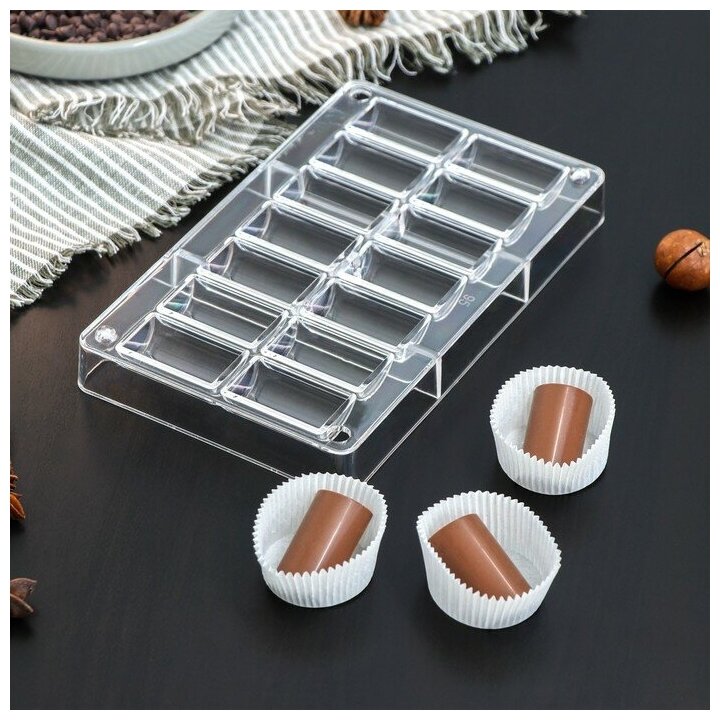 Sima-land Форма для шоколада и конфет «Батончик», 14 ячеек, 20x12x2,5 см, ячейка 4×2,2×1,5 см