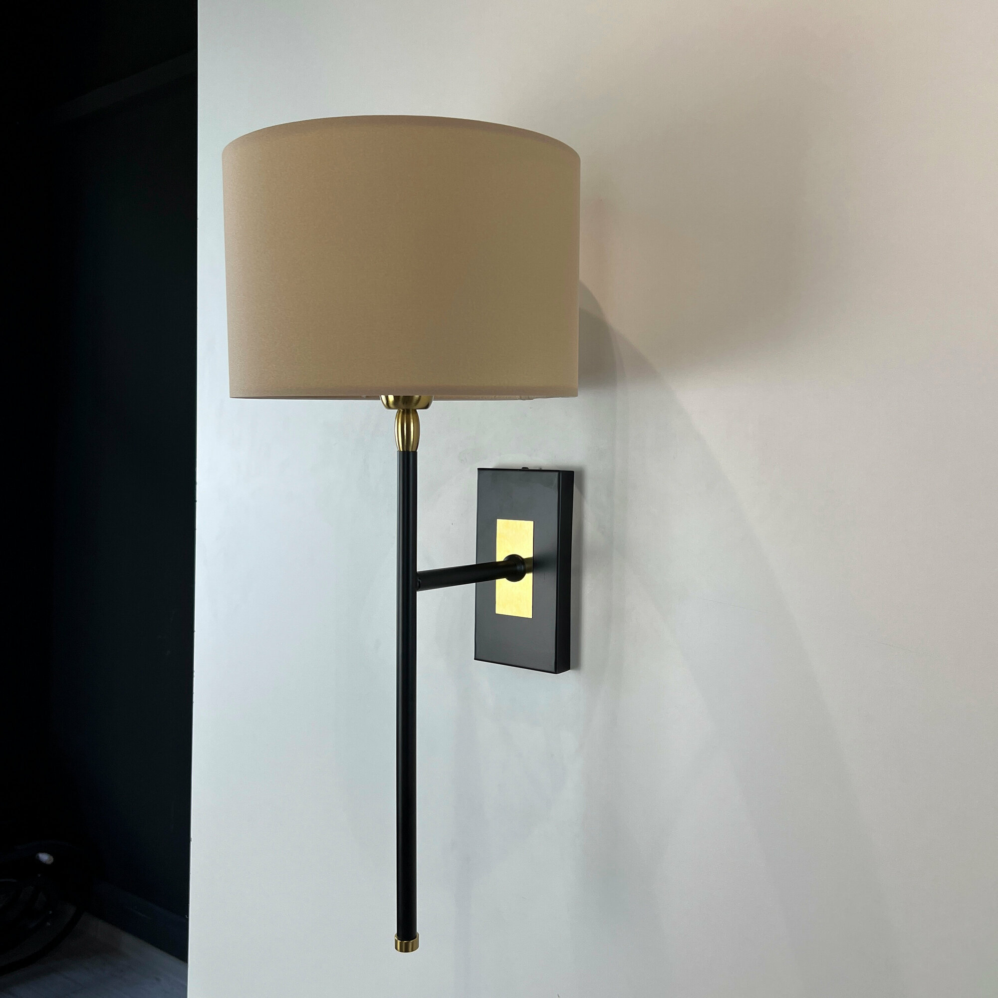 Бра Heathfield & Co Wall Light Casablanca