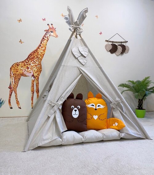 Льняной вигвам для детей с мягким тёплым ковриком бомбон и подушками игрушками. Основание 120*120 см (детская палатка)