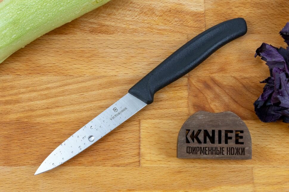 Нож кухонный Victorinox Swiss Classic (6.7703) стальной для чистки овощей и фруктов лезв.100мм пряма - фото №15