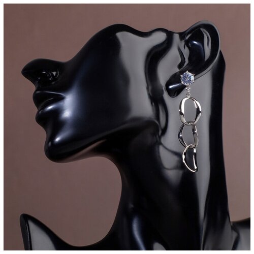 фото Серьги со стразами "взаимность" три кольца, цвет белый в серебре magic store