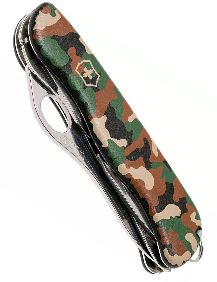 Нож перочинный Victorinox Trailmaster (0.8463.MW94) 111мм 12функций камуфляж карт.коробка - фото №8