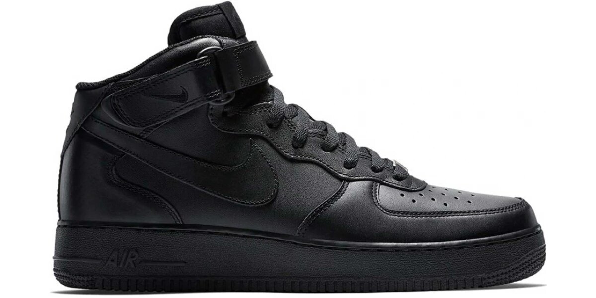 Кроссовки NIKE Air Force 1 Mid, полнота B, размер 41 EU (26 cm), all black — фото 1