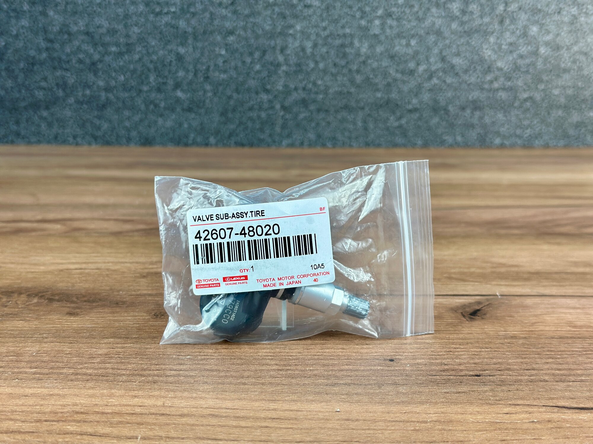 Датчик давления в шинах Toyota 4260748020, TPMS, для Lexus и Toyota, чёрный