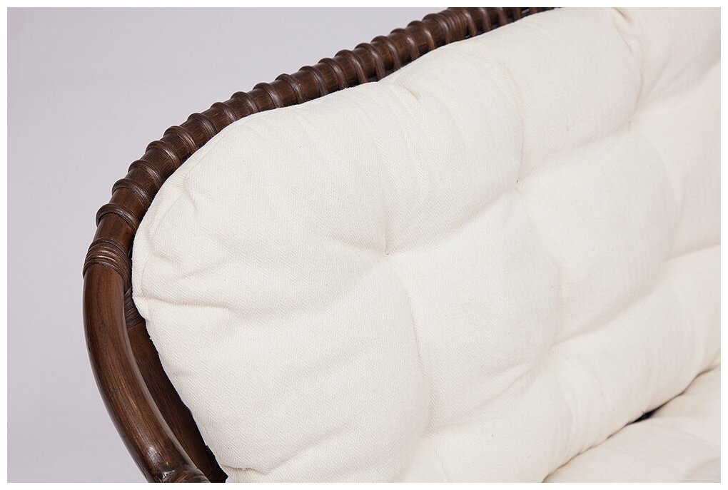Комплект TetChair" NEW BOGOTA " ( диван + 2 кресла + стол со стеклом ) /с подушками/ ротанг, кр:61х67х78,5см, дв:108х66х78,5см, ст:D60х56,5см, coco brown (коричневый кокос) - фотография № 14