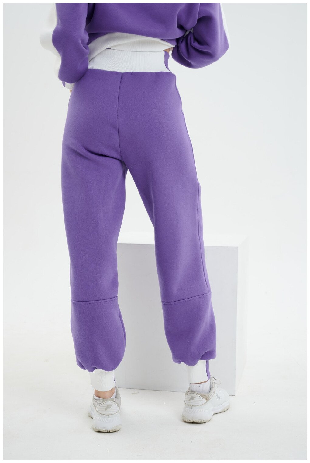 Брюки джоггеры Натали, оверсайз силуэт, повседневный стиль, карманы, размер 46, фиолетовый - фотография № 4