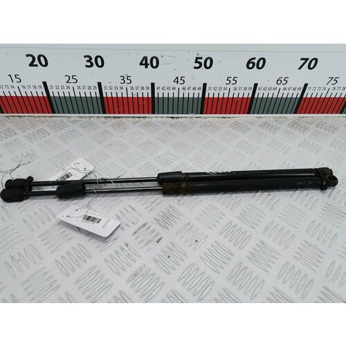 Амортизатор крышки багажника Skoda Octavia 1Z 1Z9827550