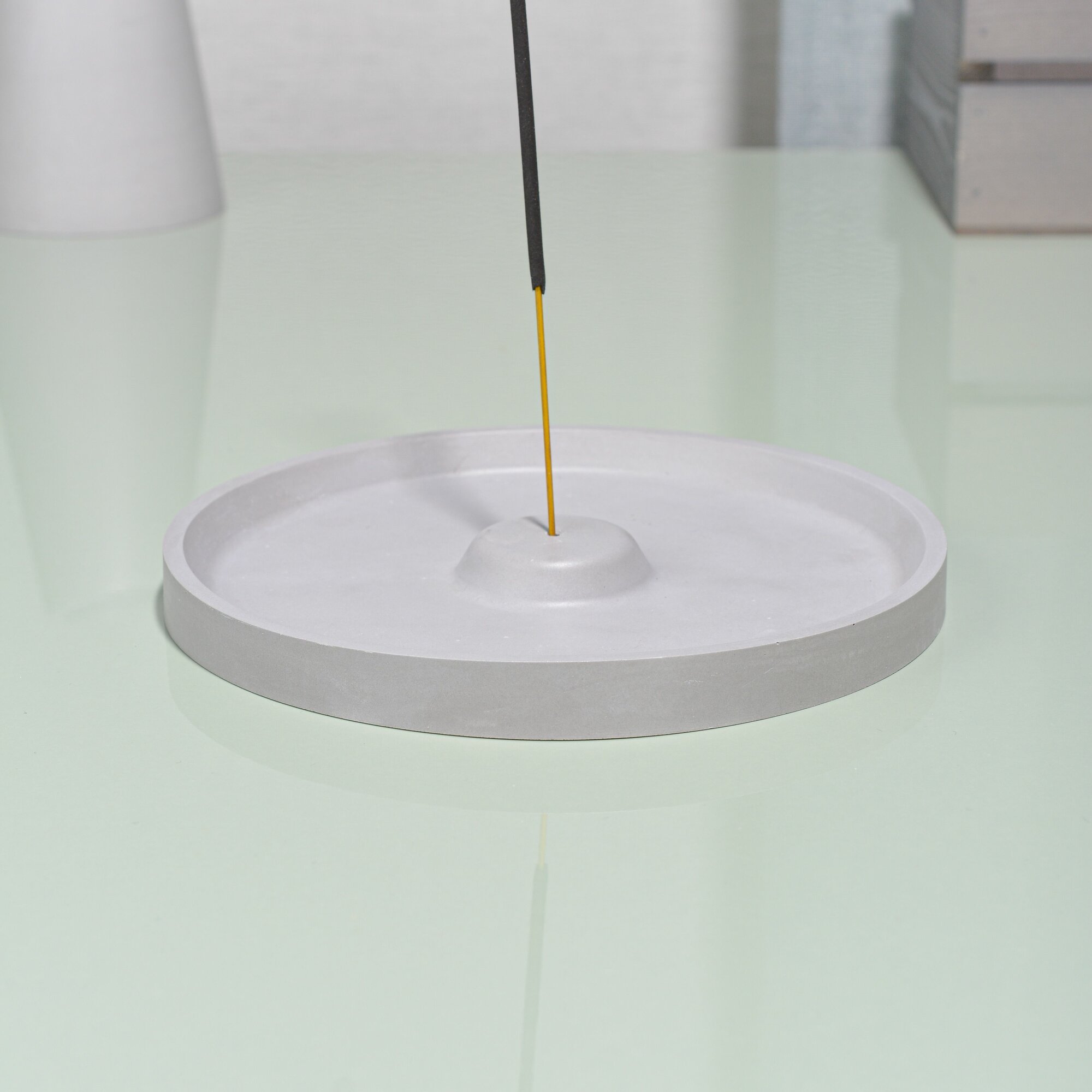 фото Подставка для благовоний, ароматических палочек Фонтан, 15*15*1,5 см, Гипс, Белый матовый