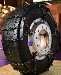 Браслеты противоскольжения на колёса грузовых автомобилей из закаленной Т8 грузовой цепи 8 мм (БПС 2)