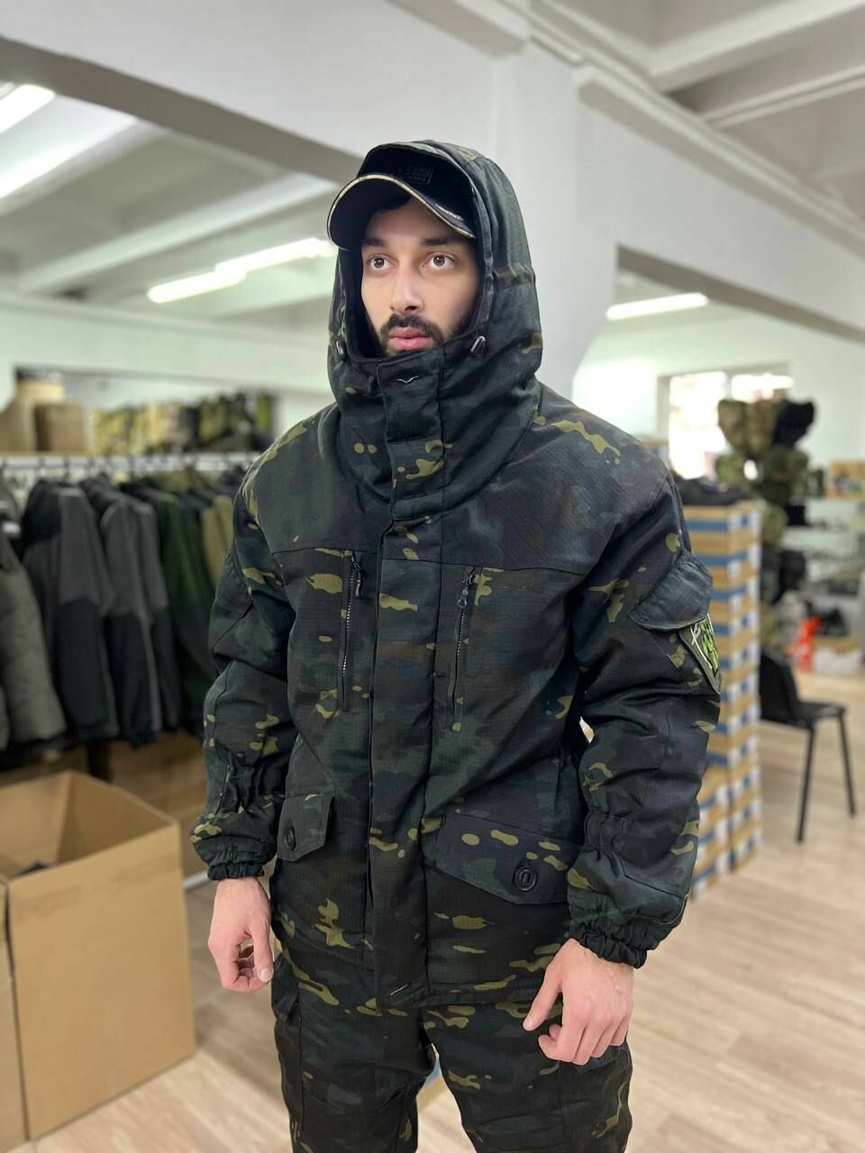 Костюм горка 5 зима лайт чёрный мультикам — фото 1