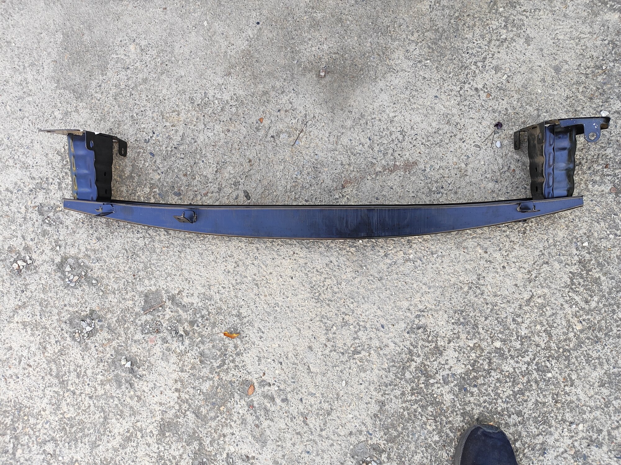 Усилитель бампера школа Фабия 2