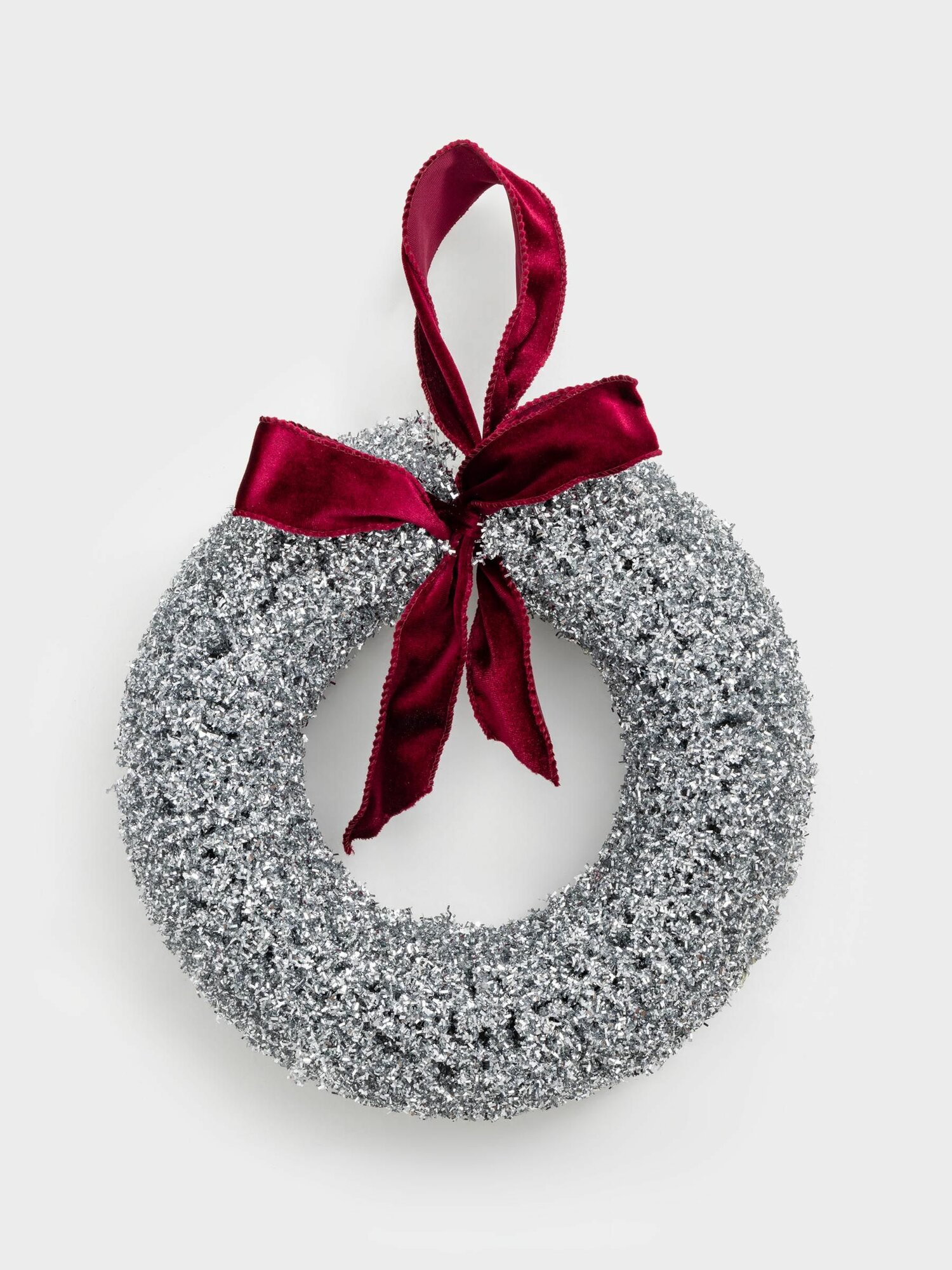 Венок декоративный 30 см пластик/металл серебристый Бант Frosty sparks
