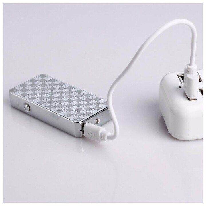 Подарки Дуговая USB зажигалка "Шахматка" - фотография № 3
