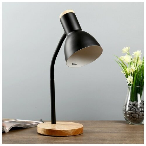 фото Лампа настольная "эко" 1xe27 40вт черный 15х26х50 см risalux