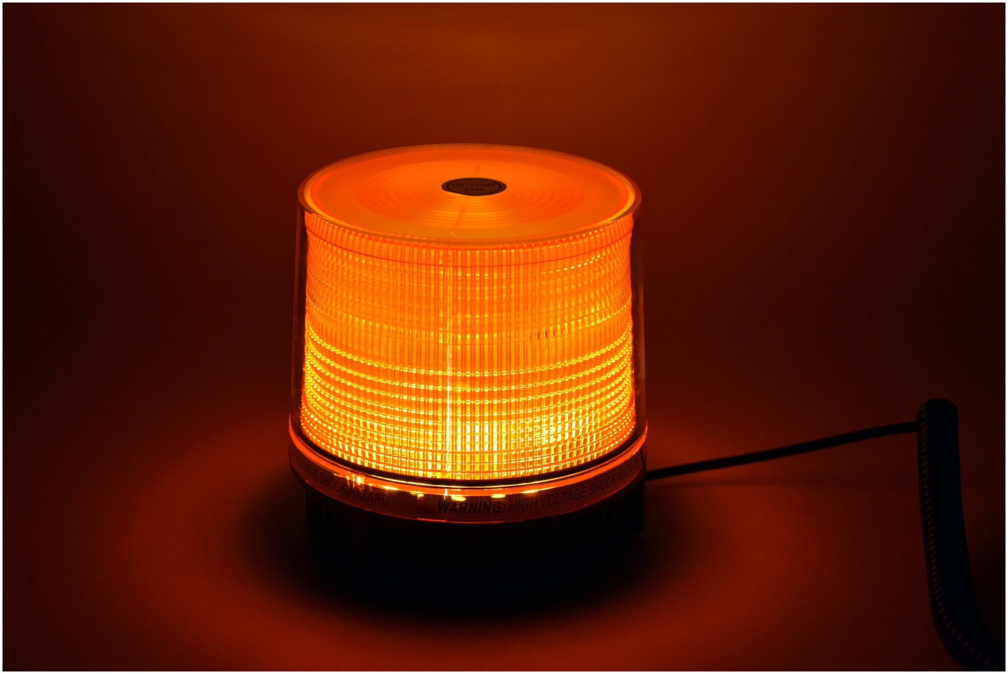 Фонарь проблесковый LED для автомобиля (маячок стробоскоп 12-24V на магните)