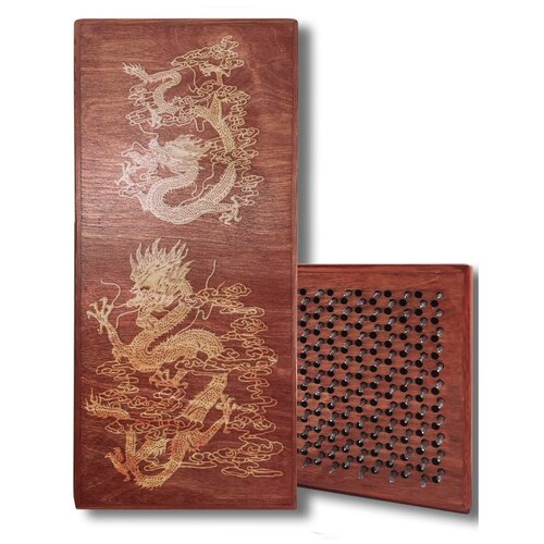 фото Доска садху красная дракон - 9, размер 31x14, шаг гвоздей 10 мм чакра