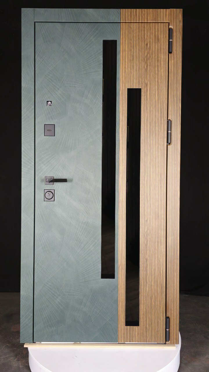 фото Входная дверь МДФ/МДФ "Малахит" с зеркалом Tandoor 950*2030мм Правая