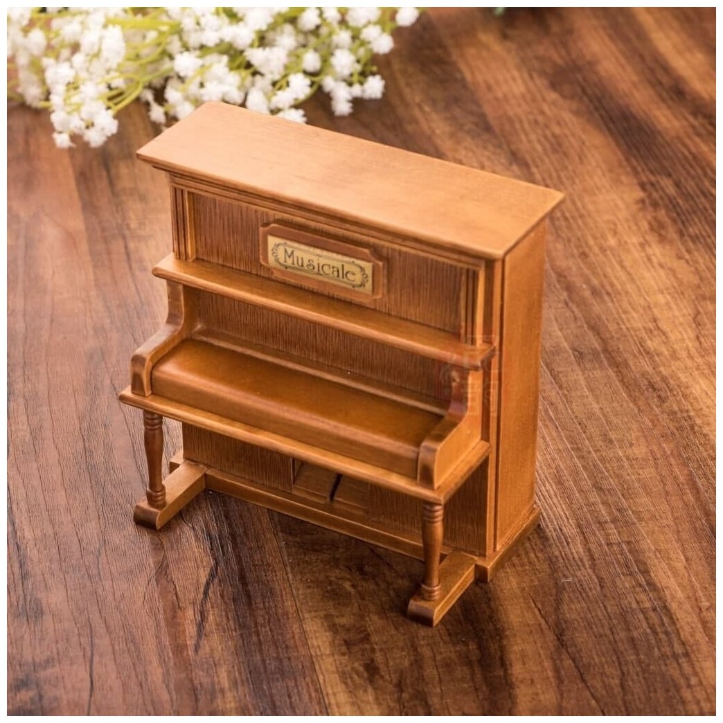 Музыкальная деревянная шкатулка заводная "пианино"
