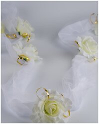 Белая лента на капот из фатина "Розы айвори" для декора свадебного кортежа молодоженов и гостей
