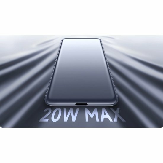 Xiaomi Ultra Slim Power Bank в кармане автомобильного сиденья