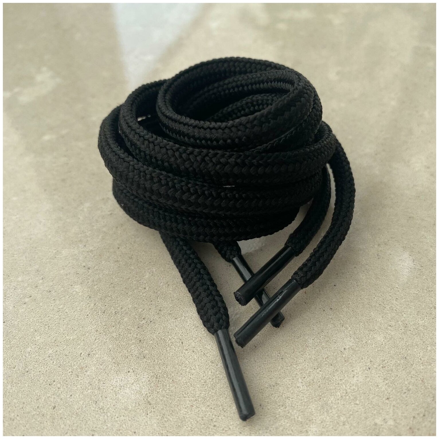 фото Шнурки люкс 60см черные овальные 5мм короткие (1 пара) для обуви и одежды 261/5