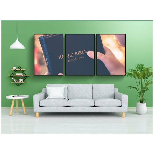 фото Набор модулных постеров для интерьера "святой, книга, библия" 60x90 см. в тубусе, без рамки lotsprints