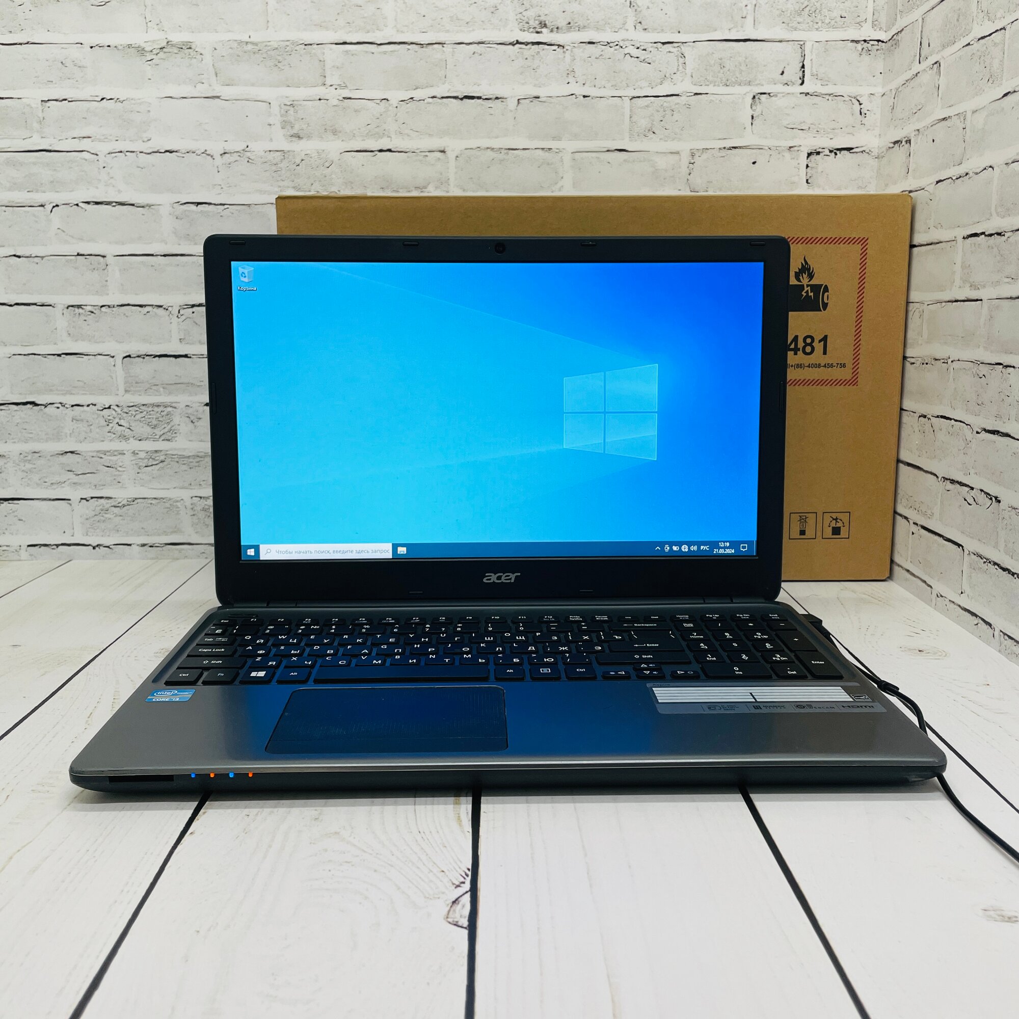 Ноутбук Acer E1 - 15.6", Intel Core i3-3217U, 4Gb DDR3, 500Gb HDD, Intel HD