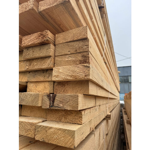 Доска обрезная уцененная 50х150х6000мм Артлес цена за штуку 932₽