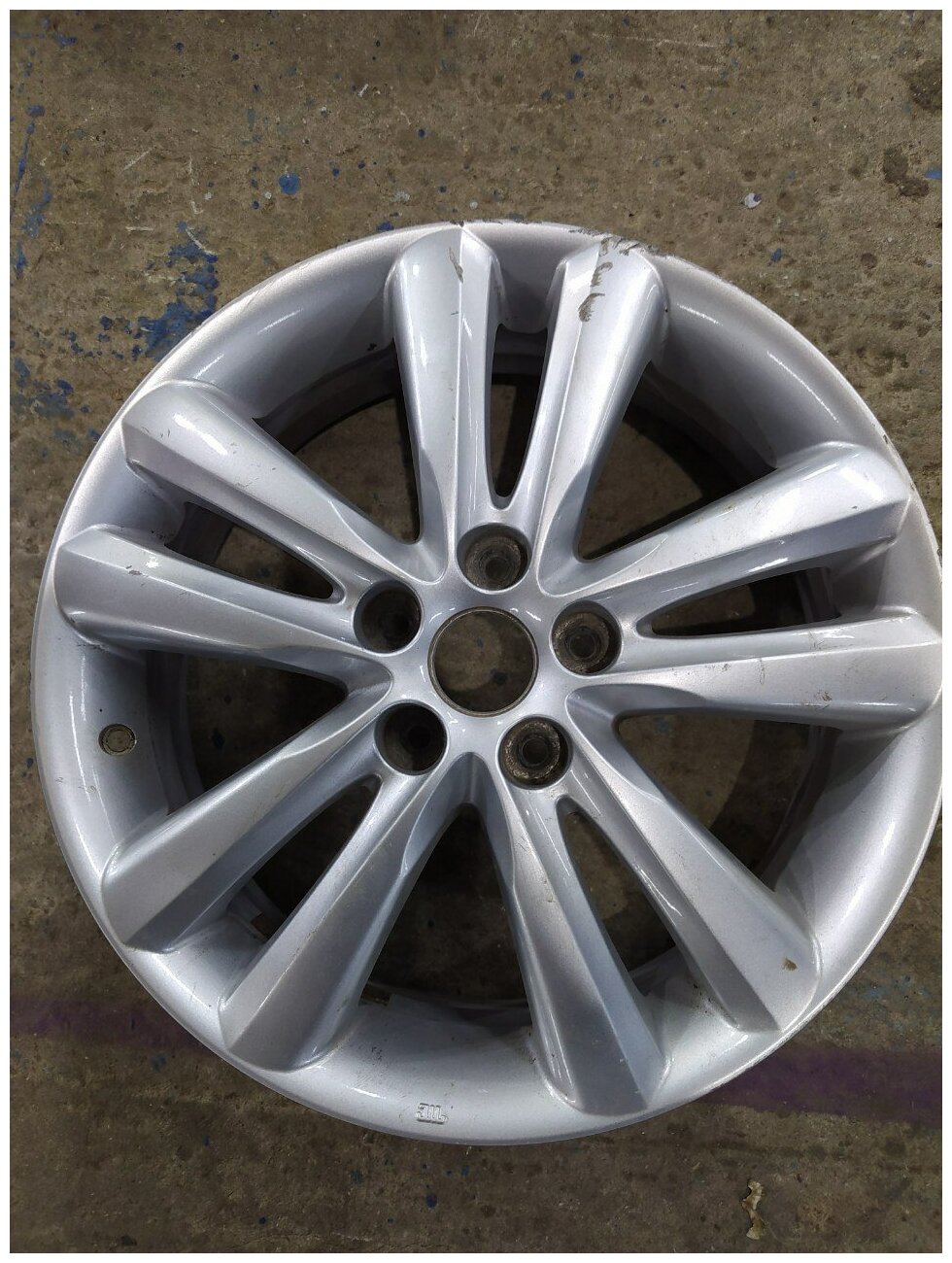 Колесные диски Hyundai 18x6.5 PCD 5x114.3 D67.1 ET48 (оригинал)