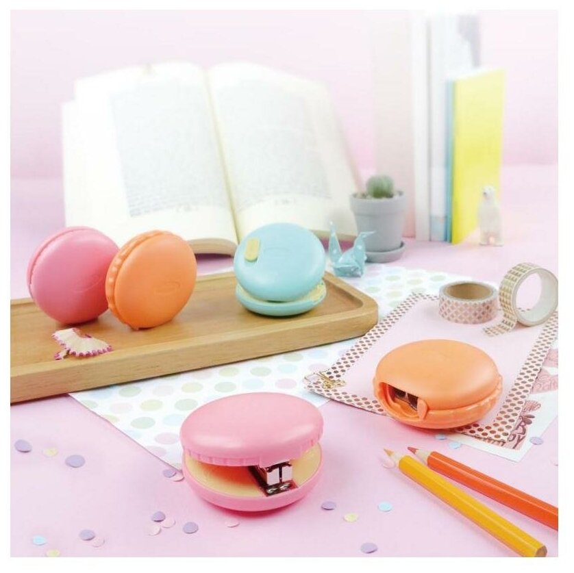 Настольный набор KW-TRIO 6351 Macaron, офисный набор : степлер скобы №10, 10 листов, глубина 35мм; дырокол 6 листов, отверстие 6мм; точилка отверстие 6-8мм, 9-12мм . Пластик, цвета ассорти: , пластик, - фото №2