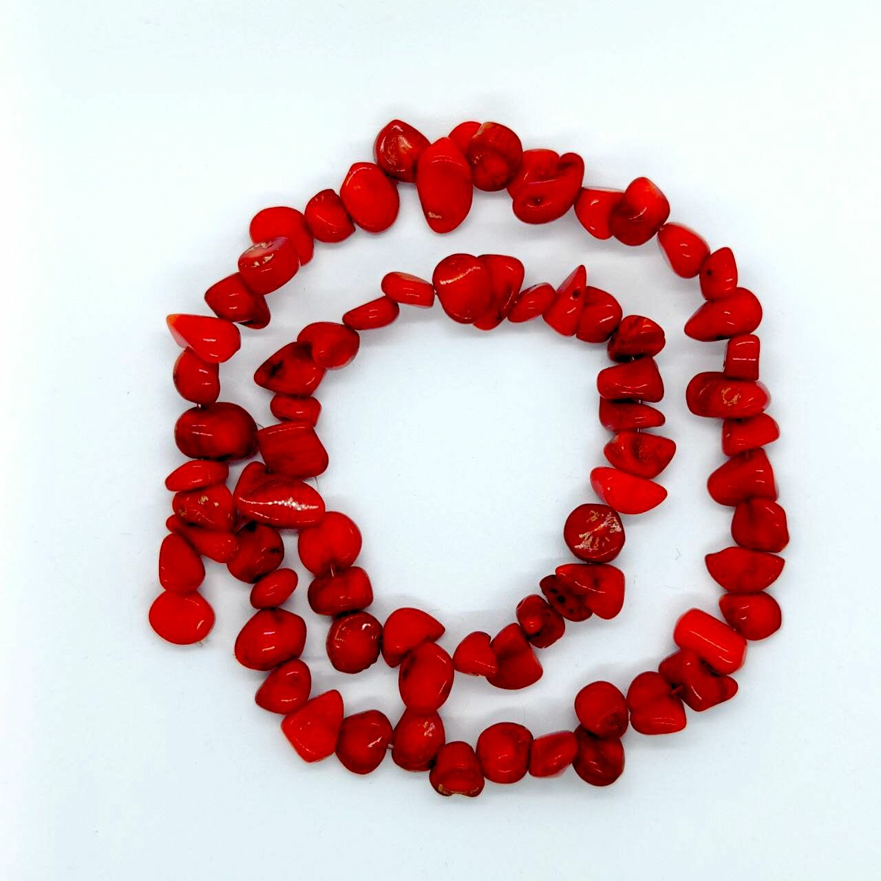 фото Коралл красный камень натуральный для рукоделия