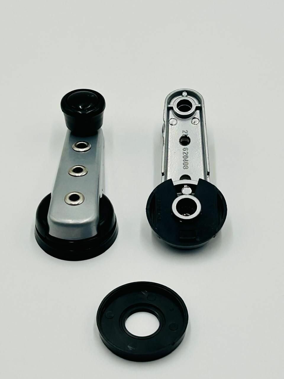 фото Ручки стеклоподъемника универсальные Серые