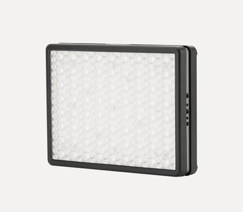 Изображение товара Осветитель Viltrox RB-V40, светодиодный, 40 Вт, RGB, 2500-10000K, питание от аккумулятора/сети