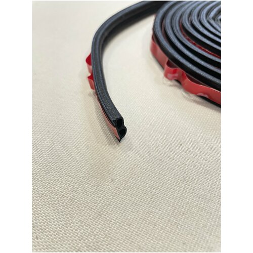 Уплотнитель автомобильный B-образный / Самоклеющийся уплотнитель, длина 3м