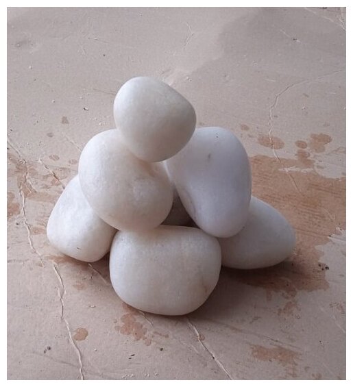 Кварц белый крепкий окатыш (размер 7-15 см) камни для бани и сауны коробка 10 кг