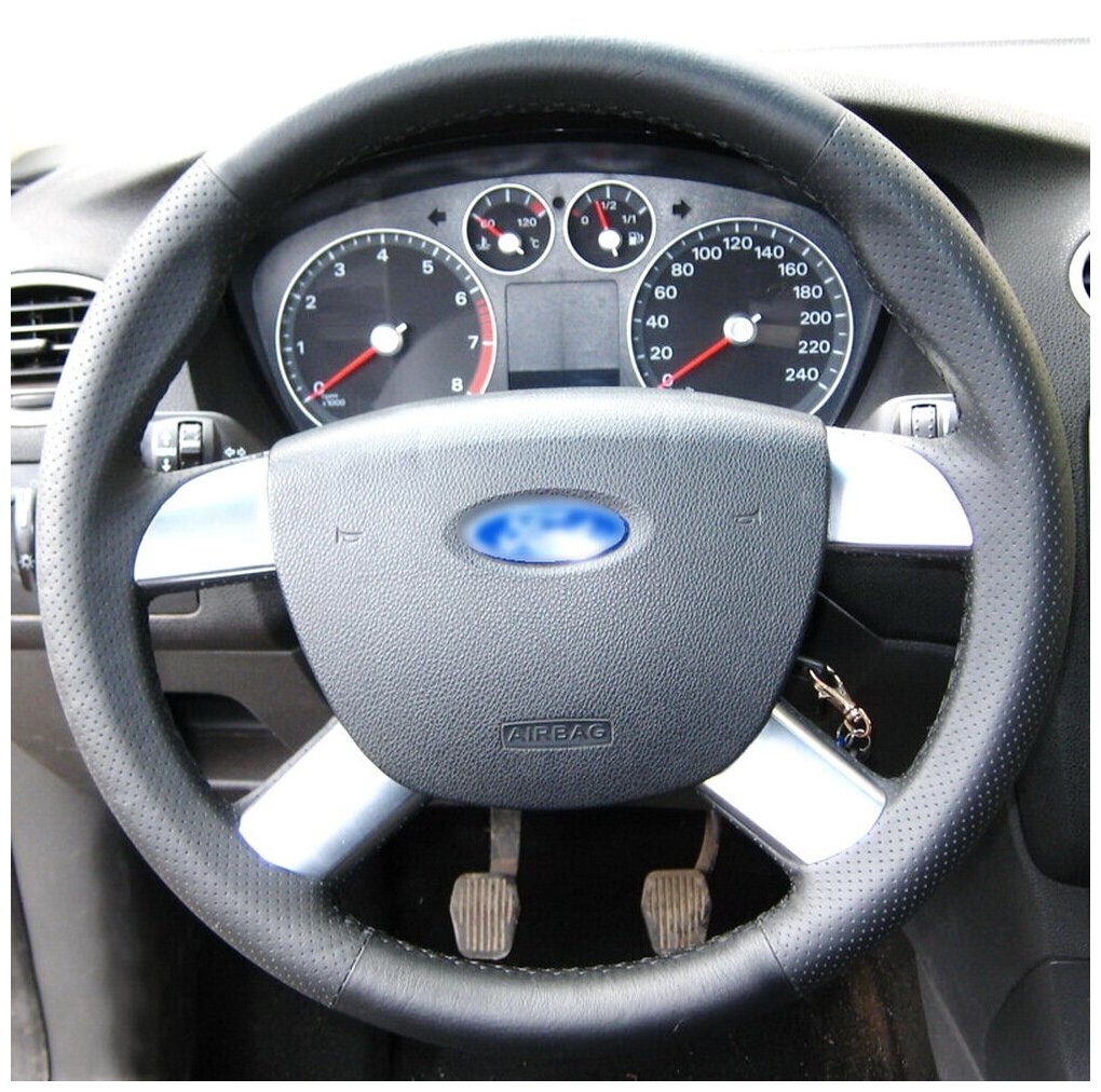 Накладка из натуральной кожи "Кожа рулит" на руль Ford Focus II (C307) (2005-2011), черная, для руля без штатной накладки