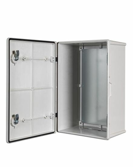 фото Композитный монтажный шкаф Mastermann-Пластик-3У+