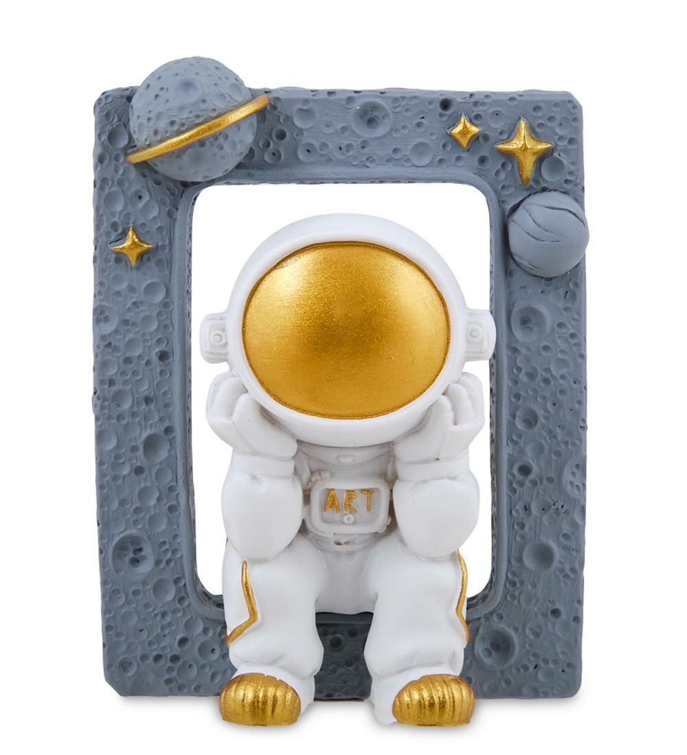 Фигурка Астронавт A2183808 Art Home  Полистоун