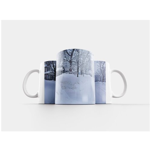 фото Кружка "снежная улица, глубокий снег, зима" 320 мл lotsprints