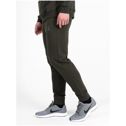 Брюки спортивные Великоросс, размер 42, зеленый брюки великоросс спортивные прямой силуэт размер 42 серый