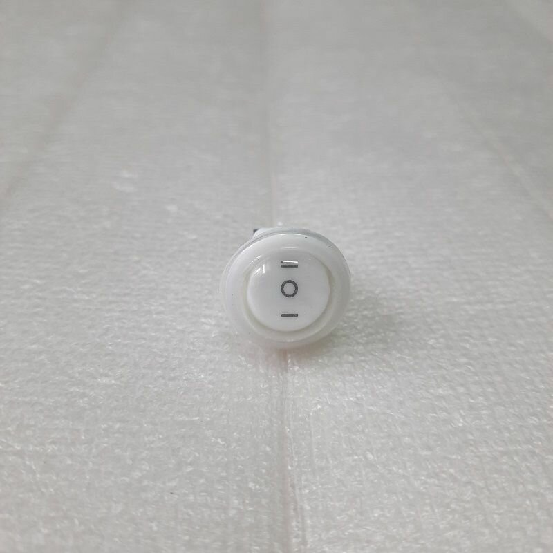 Переключатель трёхпозиционный MR3-231-R6-WWWB (белый) для водонагревателя Electrolux / Zanussi.