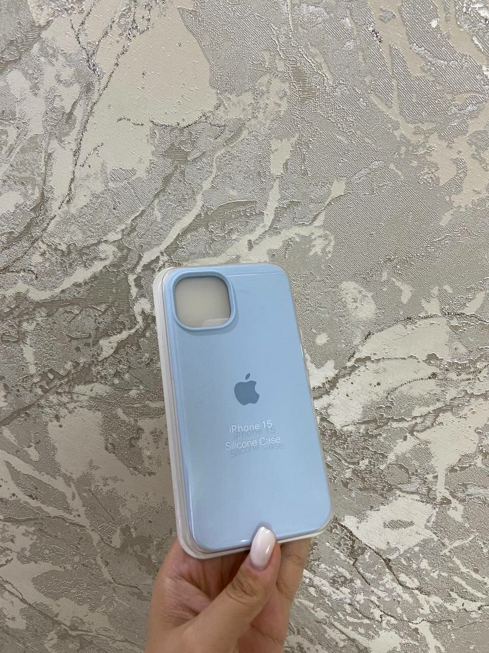 Чехол "голубой", для iPhone 15, силикон, матовый, противоударный — фото 1