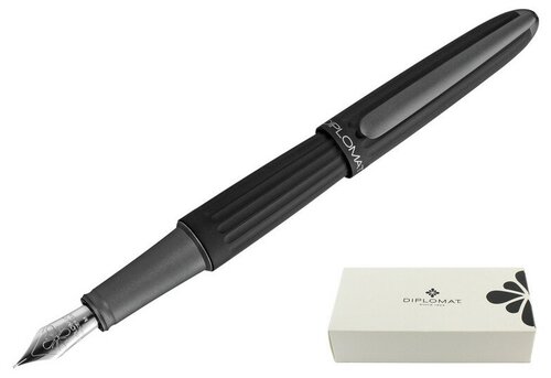 Ручка перьевая DIPLOMAT Aero black F синий D40301023