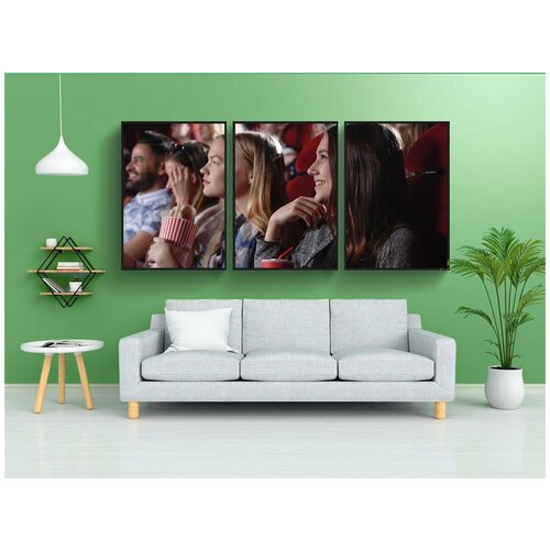 фото Набор модулных постеров для интерьера "девушки, друзья, фильм" 60x90 см. в тубусе, без рамки lotsprints