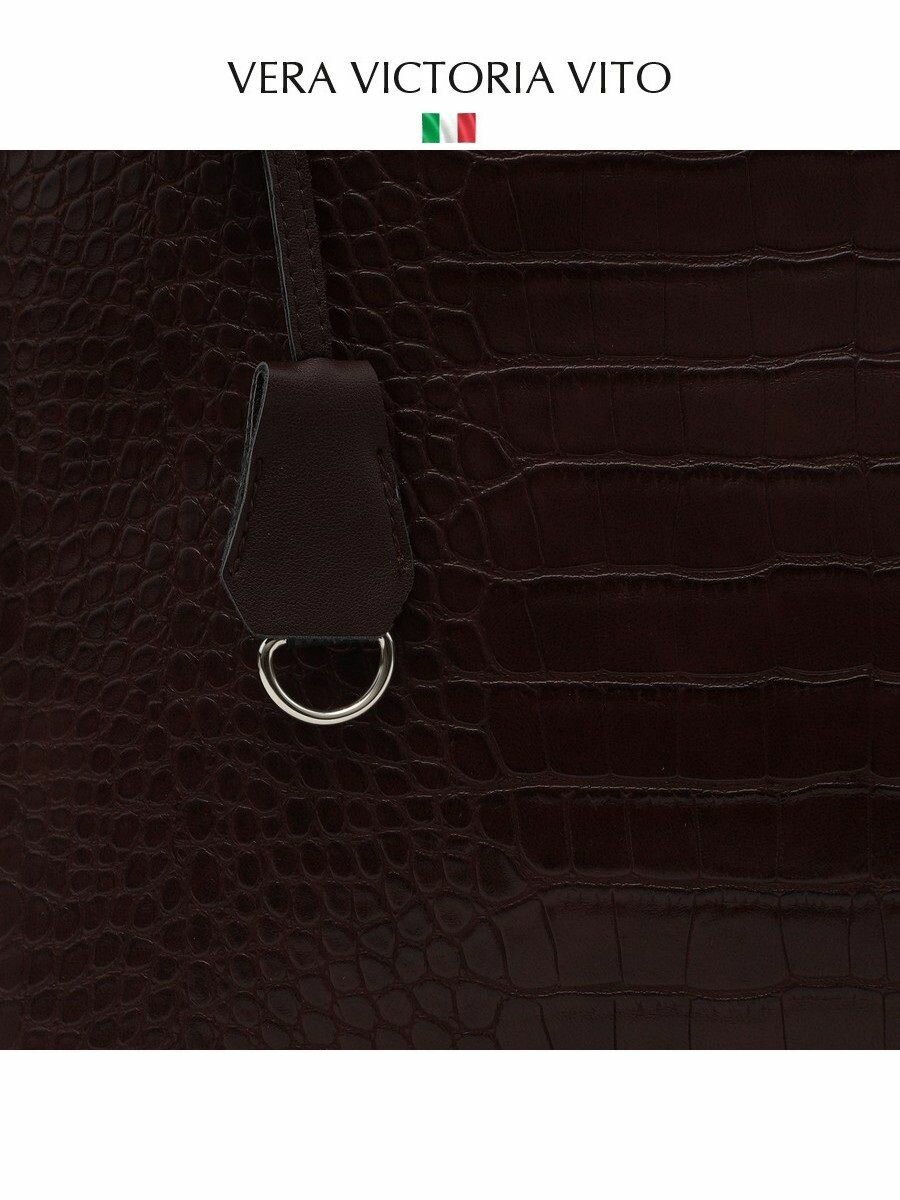 Сумка тоут Vera Victoria Vito, фактура под рептилию, темный шоколад — фото 1