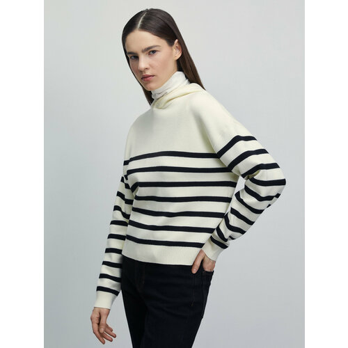 фото Худи zarina, размер xs (ru 42)/170