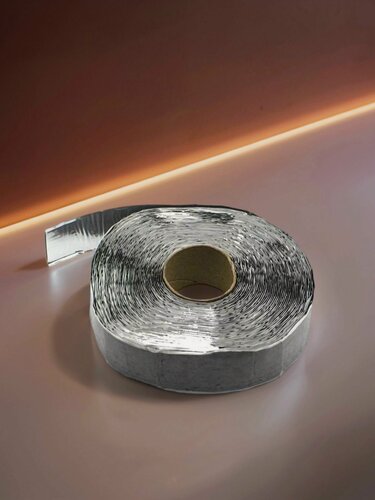 Изображение товара Пароизоляционная Лента Липлент МП45, 20м, звукоизоляция, влагостойкая, серебристо-черная